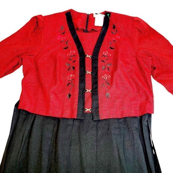 Ms Dorby red black houndstooth embroidered roses long dress - Picture 4 of 7